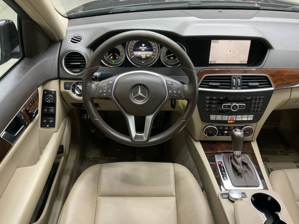 2014 Mercedes-Benz C 300