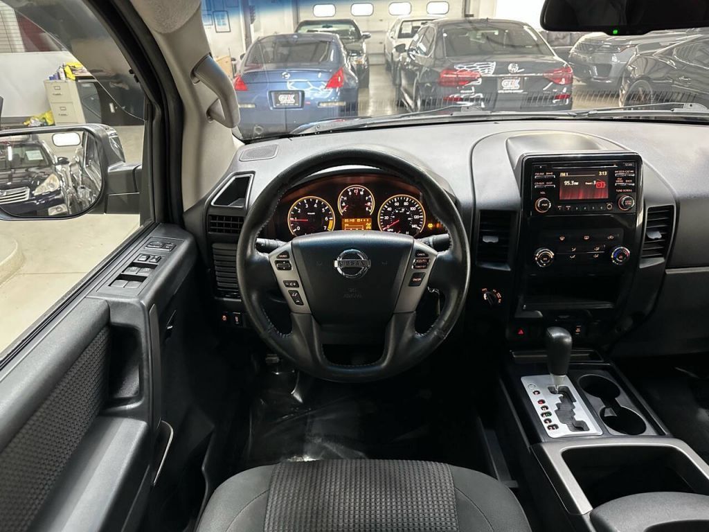 2014 Nissan Titan