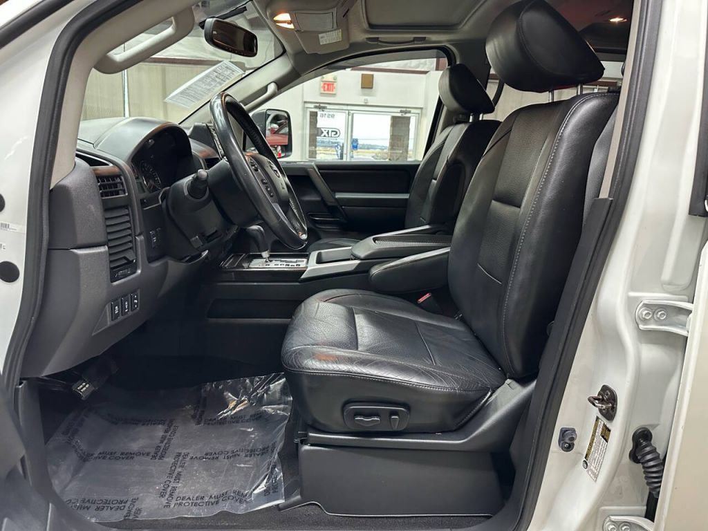 2014 Nissan Titan