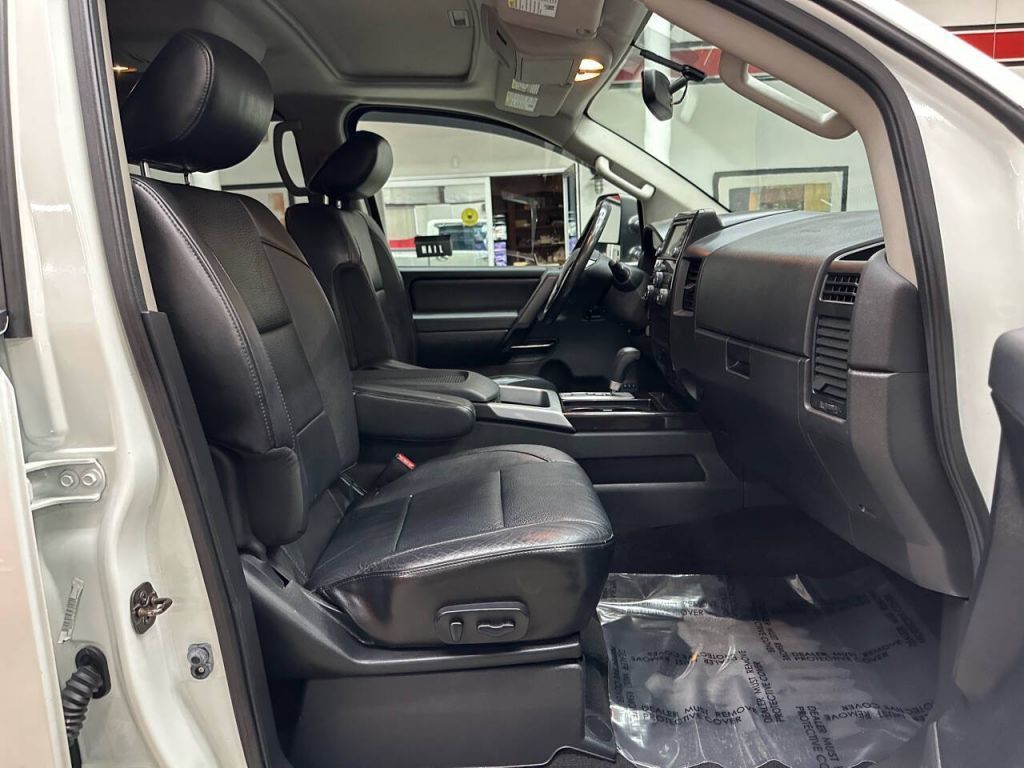 2014 Nissan Titan