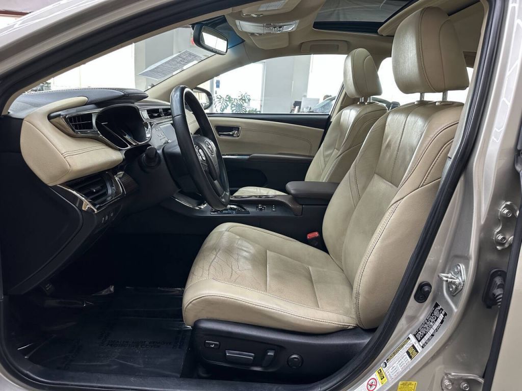 2014 Toyota Avalon Hybrid