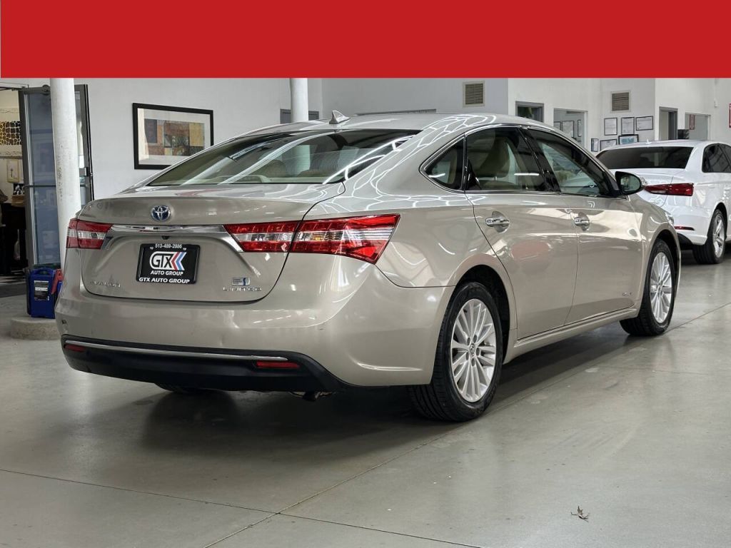 2014 Toyota Avalon Hybrid