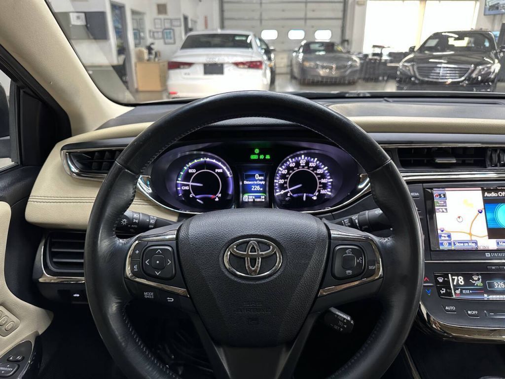 2014 Toyota Avalon Hybrid