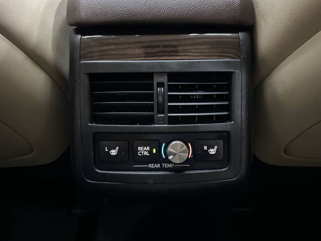 2014 Toyota Avalon Hybrid