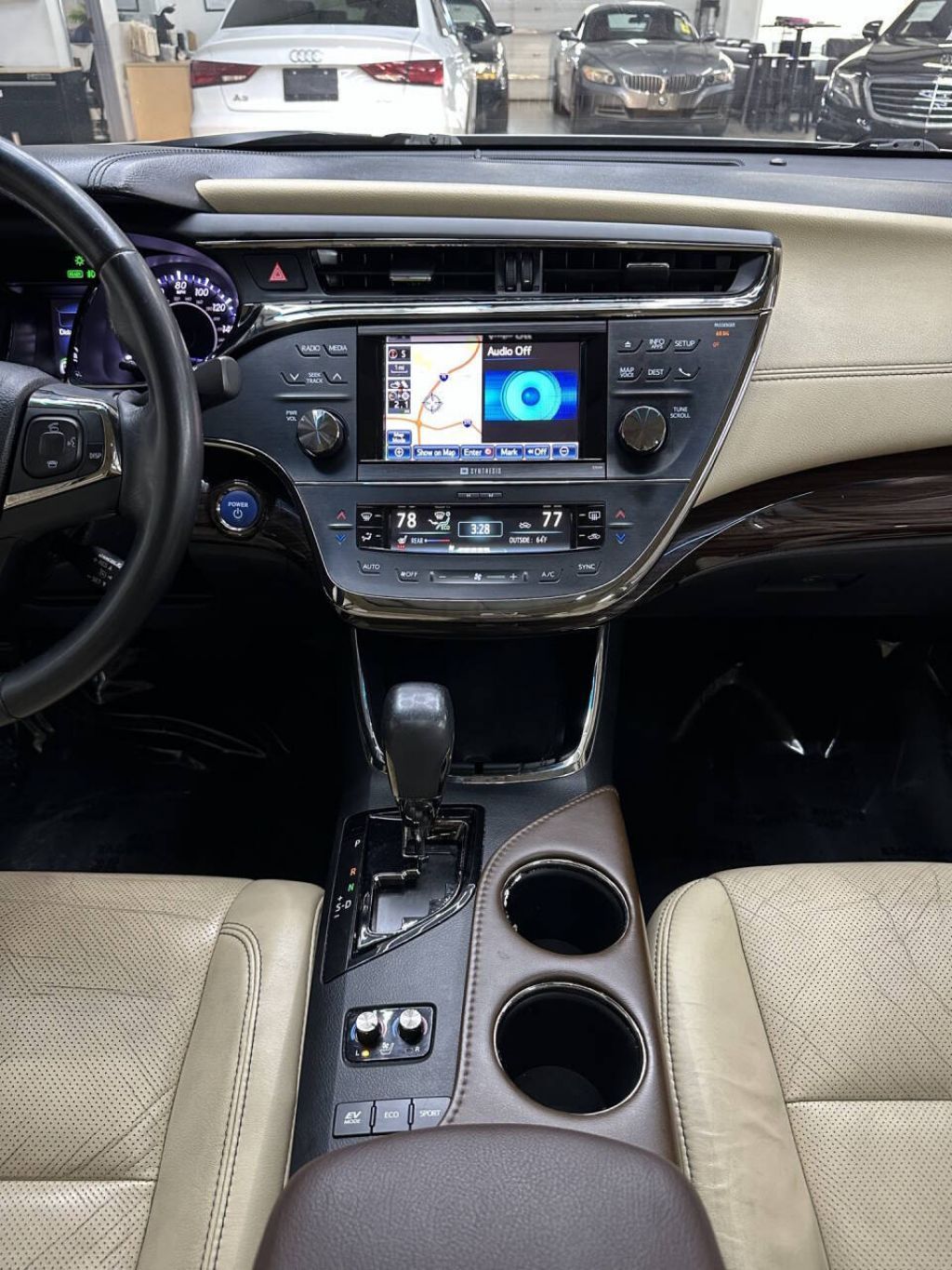 2014 Toyota Avalon Hybrid