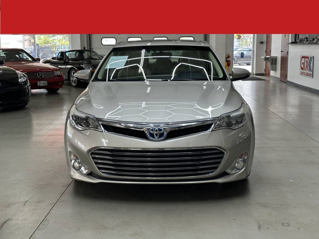2014 Toyota Avalon Hybrid