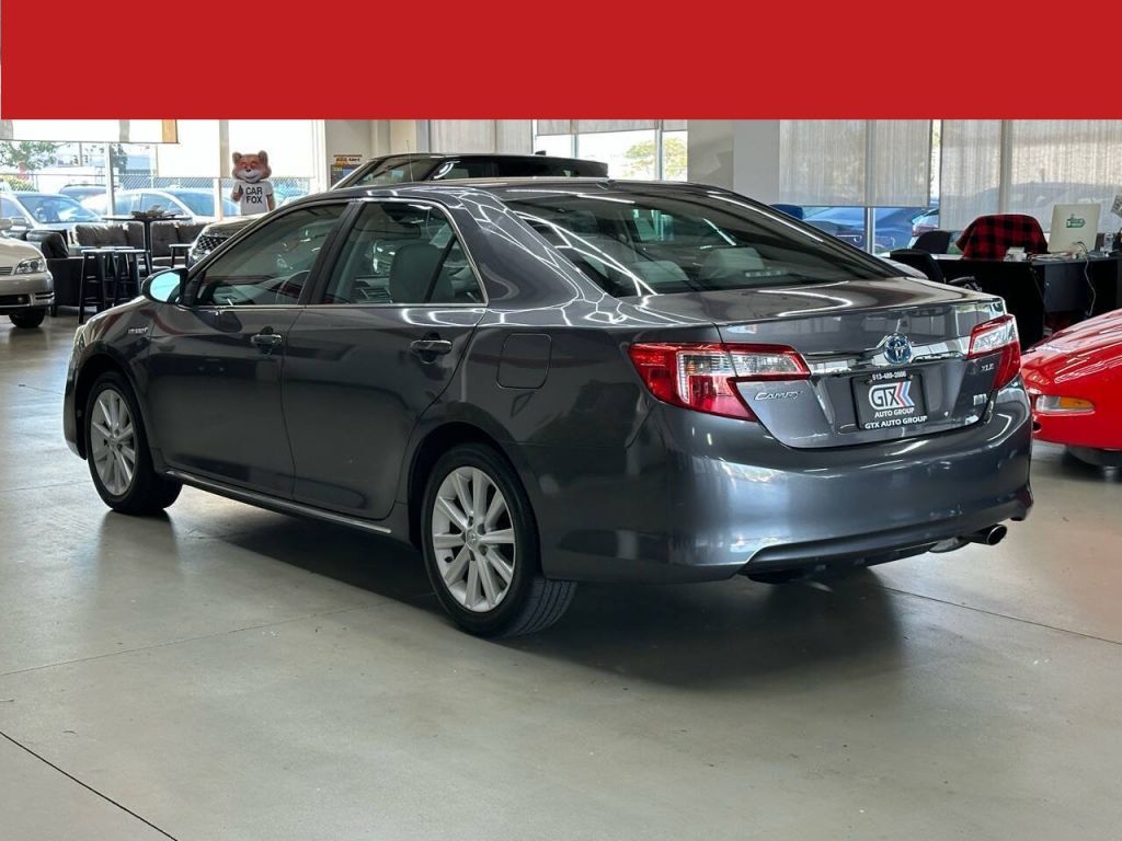 2014 Toyota Camry Hybrid