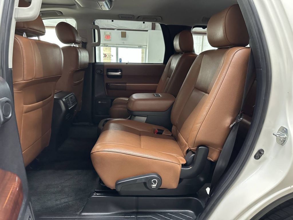 2014 Toyota Sequoia