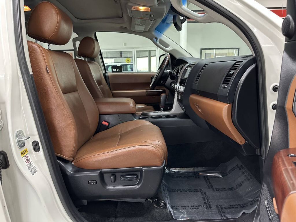 2014 Toyota Sequoia