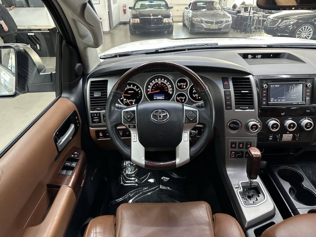 2014 Toyota Sequoia