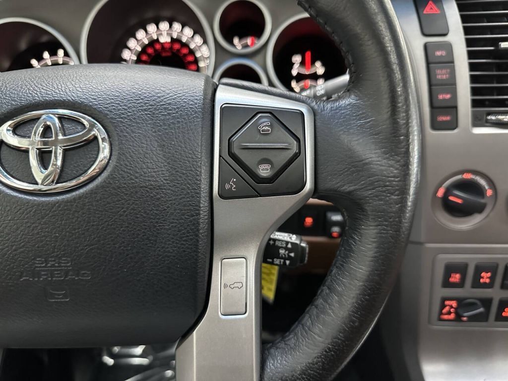 2014 Toyota Sequoia