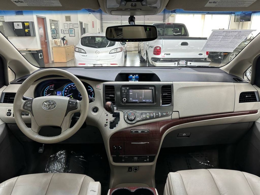 2014 Toyota Sienna