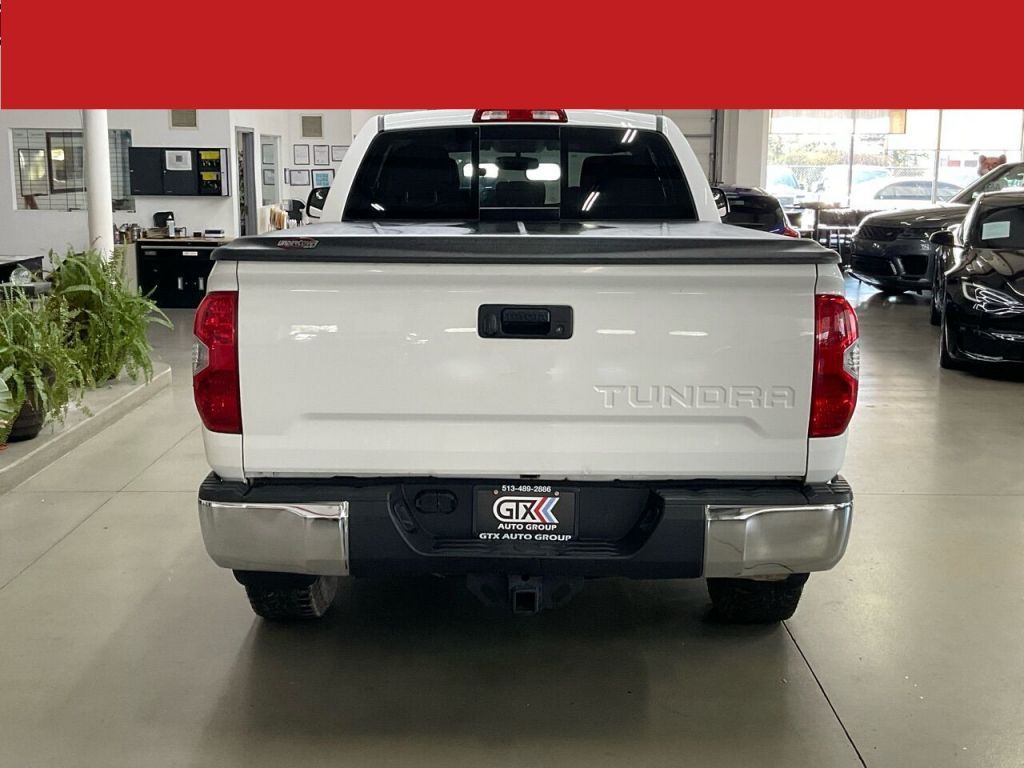 2014 Toyota Tundra 4WD Truck