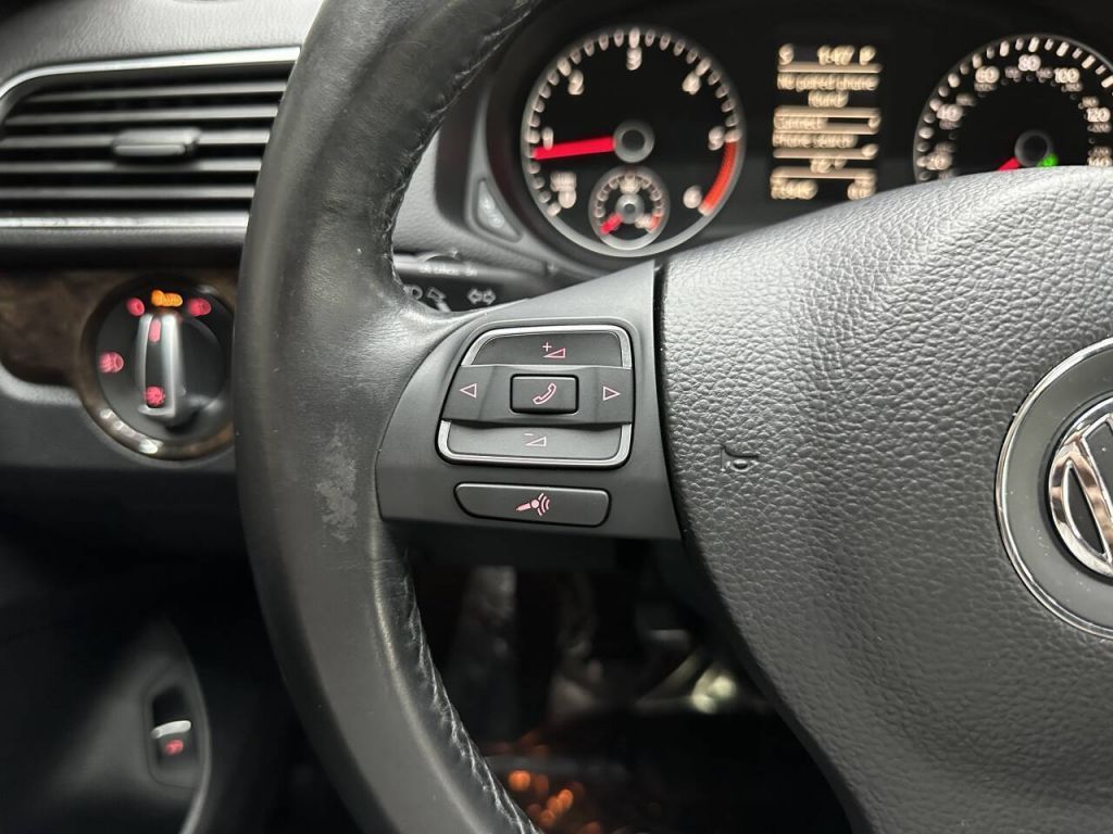 2014 Volkswagen Passat