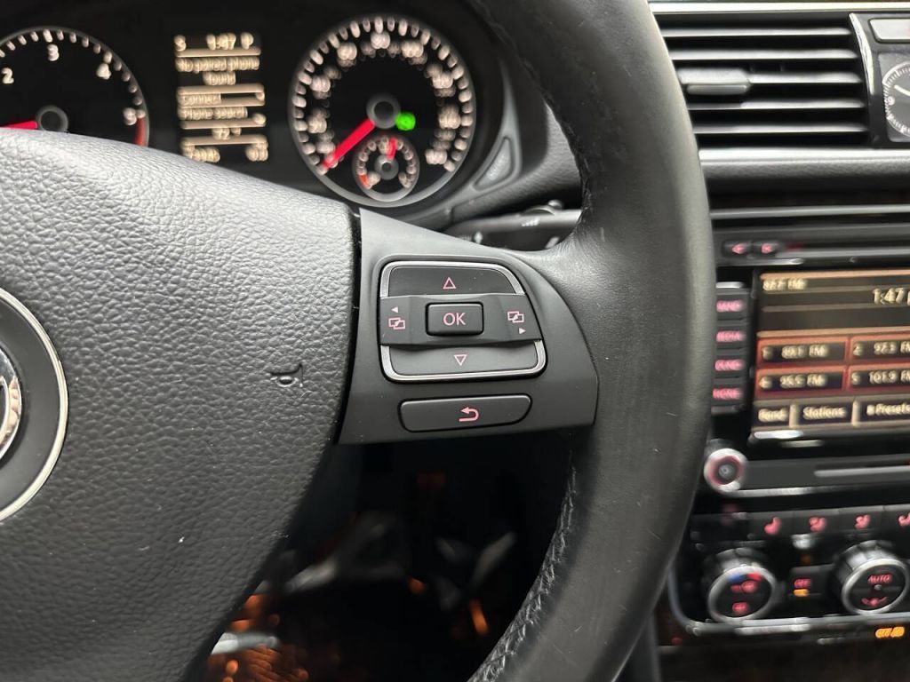 2014 Volkswagen Passat