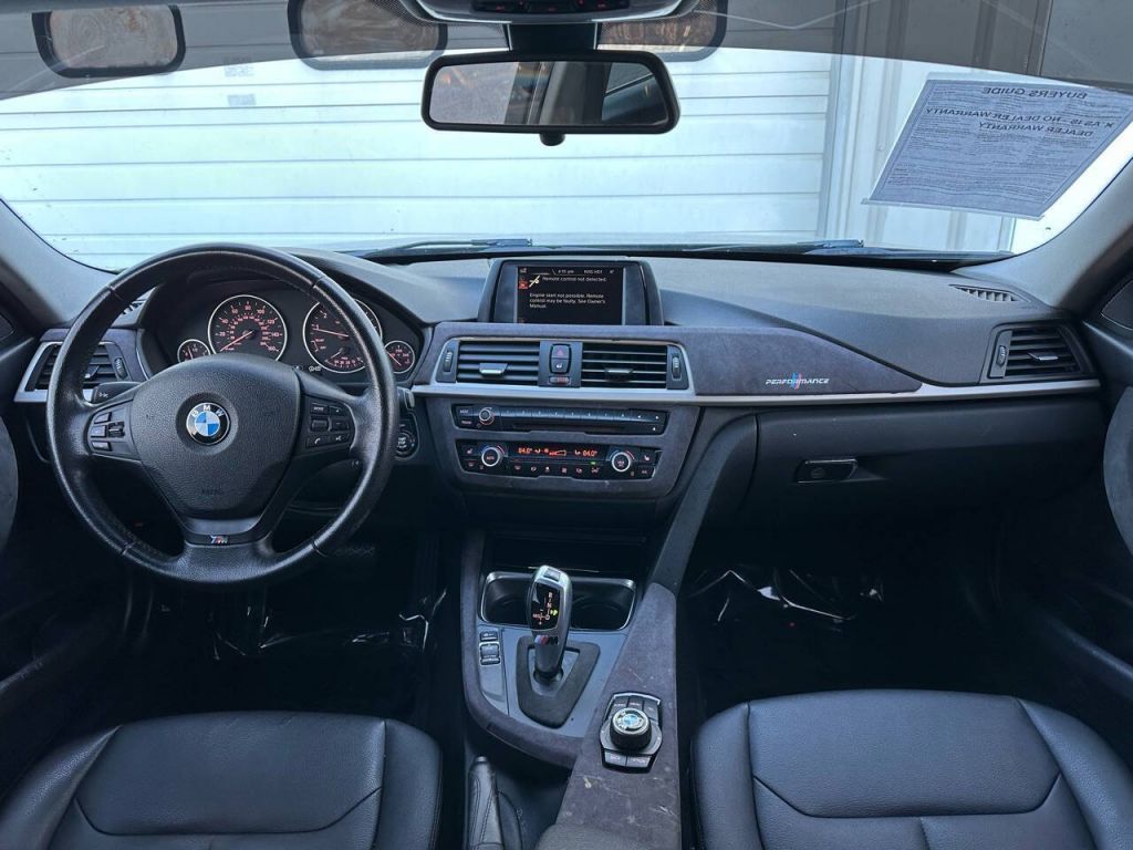 2015 BMW 320i