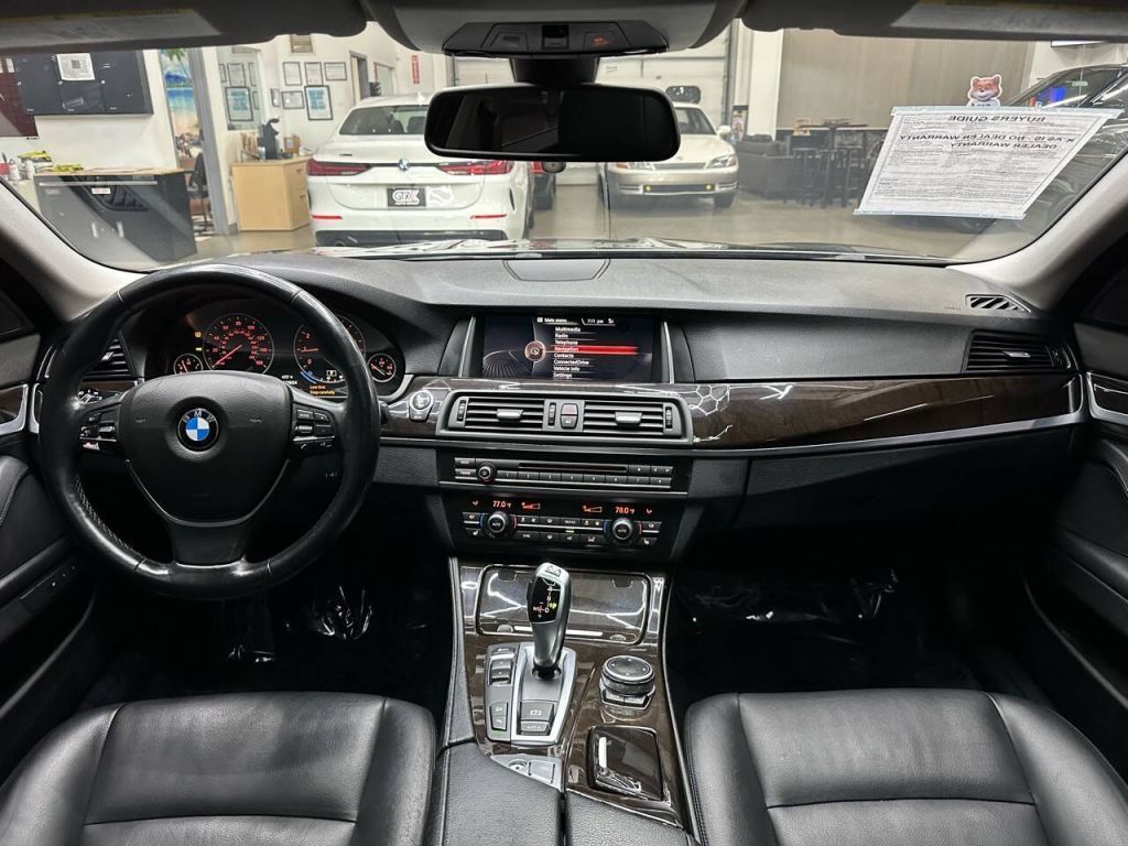 2015 BMW 528i