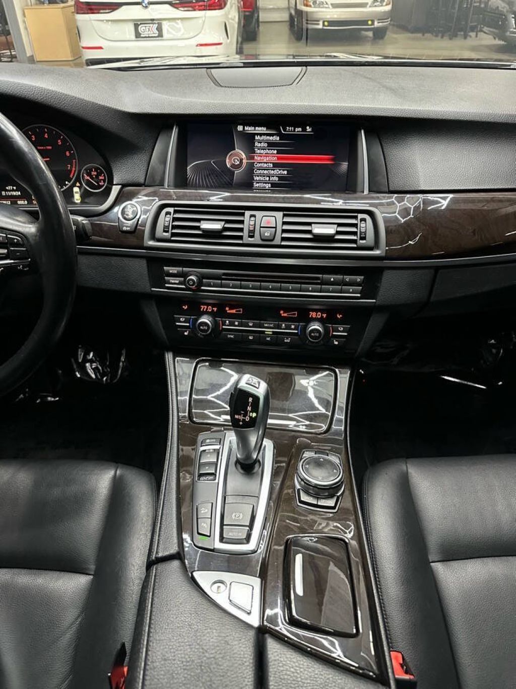 2015 BMW 528i