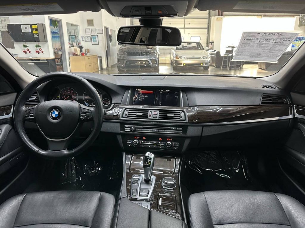 2015 BMW 528i