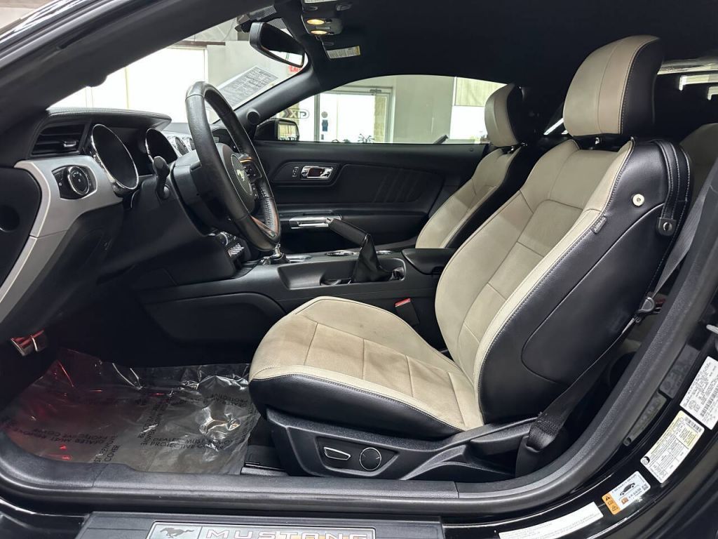 2015 Ford Mustang