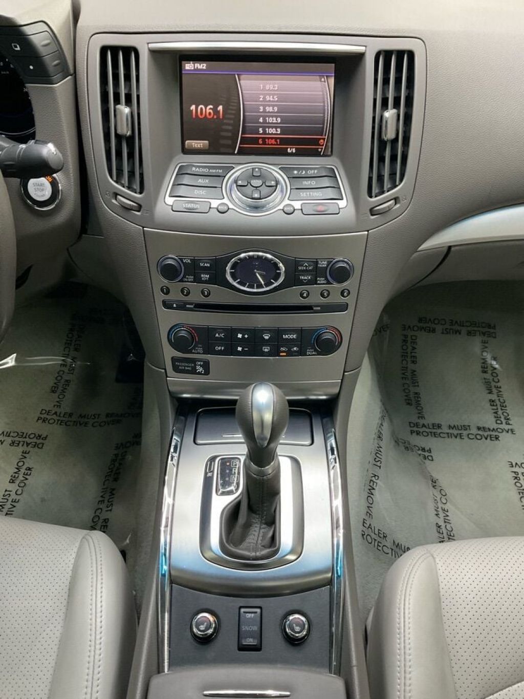 2015 INFINITI Q40