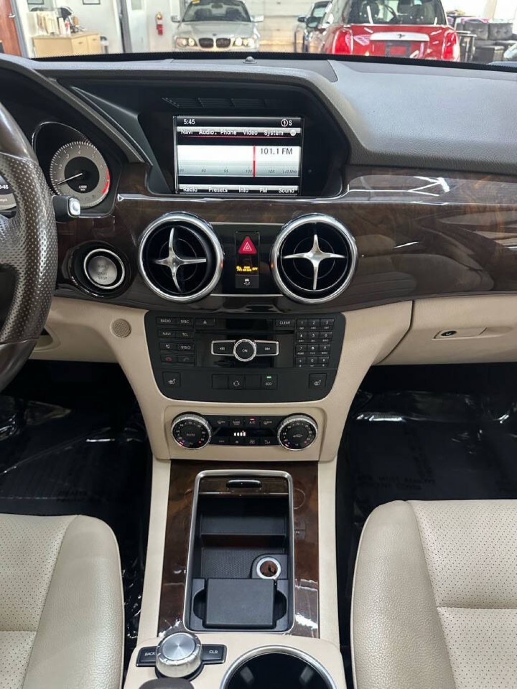 2015 Mercedes-Benz GLK 350