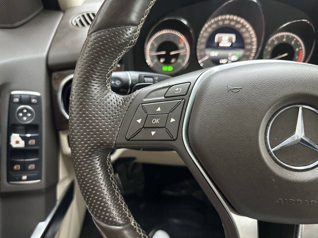 2015 Mercedes-Benz GLK 350