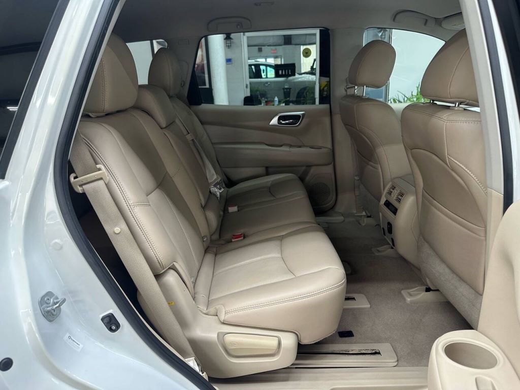 2015 Nissan Pathfinder