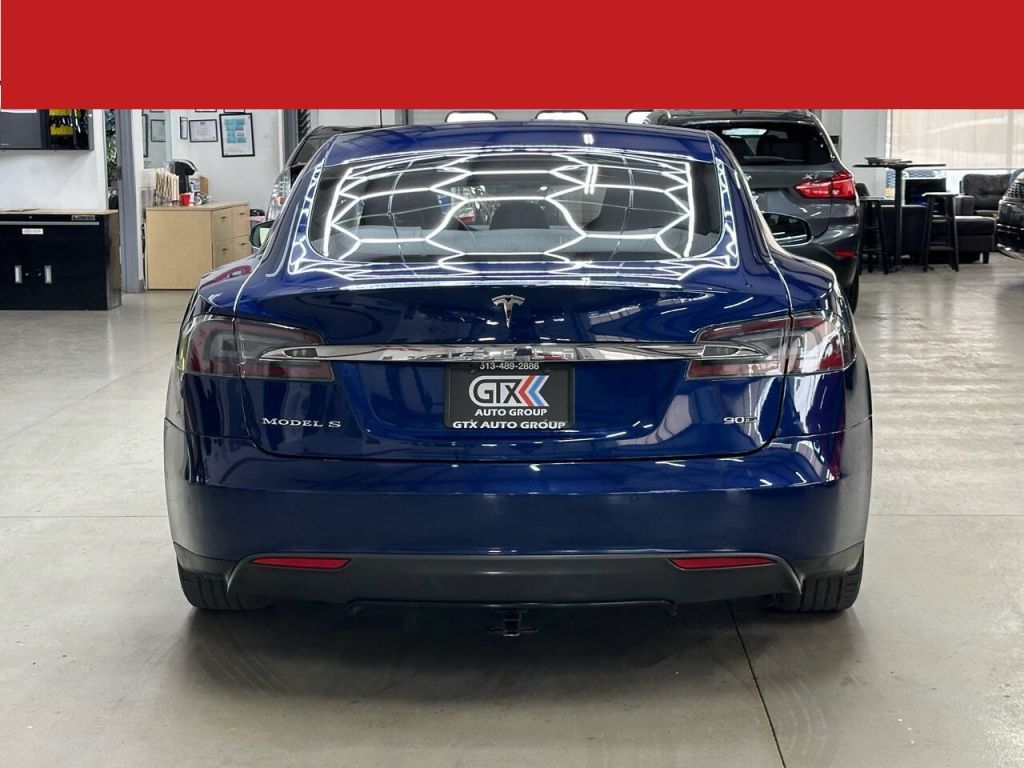 2015 Tesla Model S