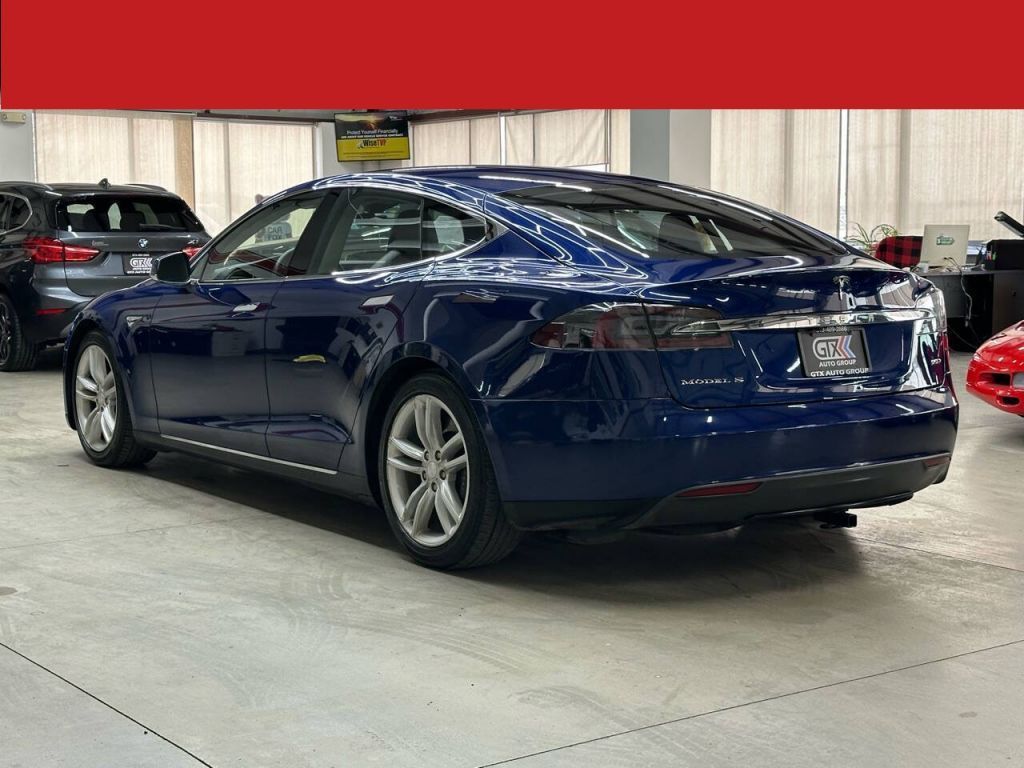 2015 Tesla Model S