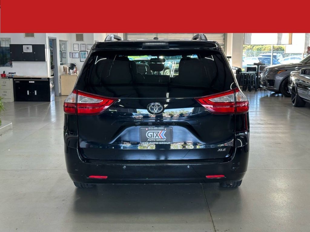 2015 Toyota Sienna