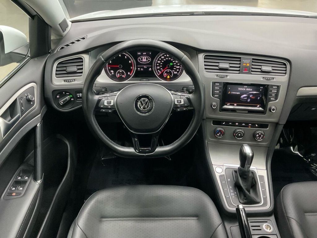 2015 Volkswagen Golf SportWagen