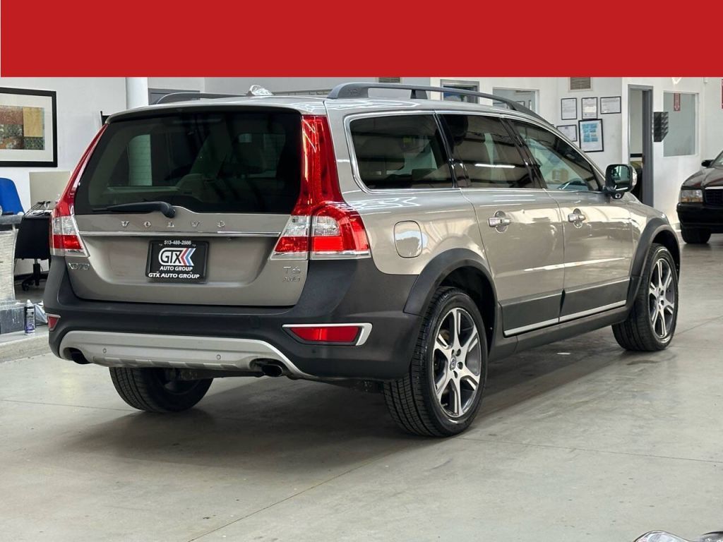 2015 Volvo XC70