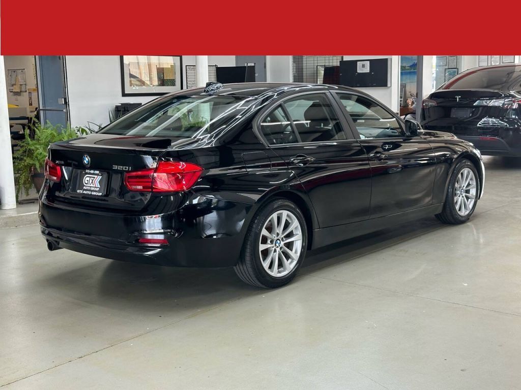 2016 BMW 320i