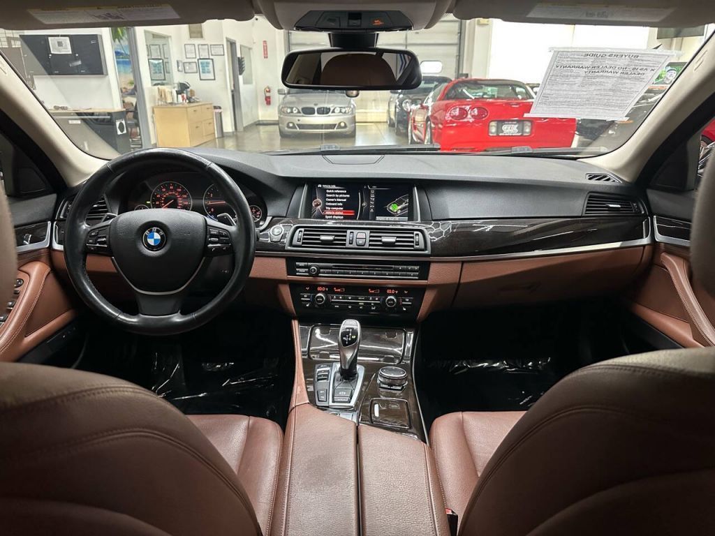 2016 BMW 528i