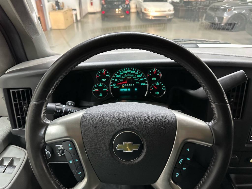 2016 Chevrolet Express 2500