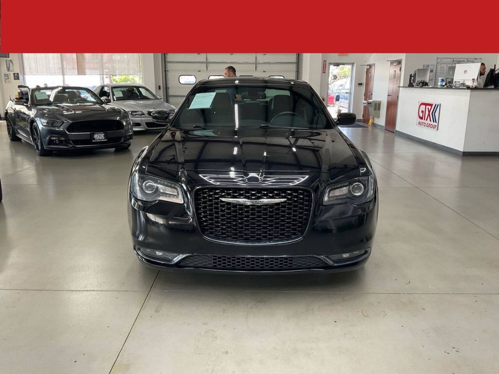 2016 Chrysler 300