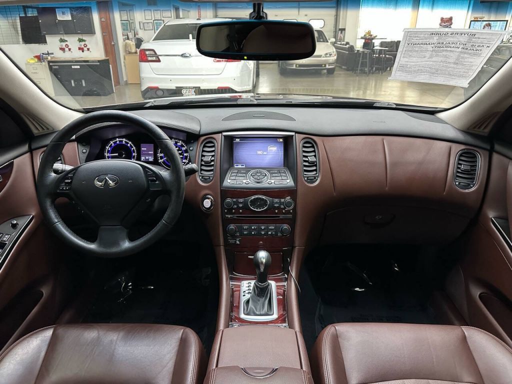 2016 INFINITI QX50