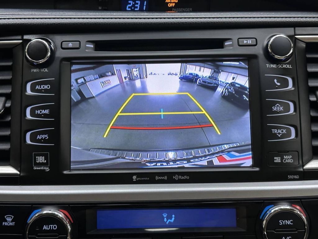 2016 Toyota Highlander