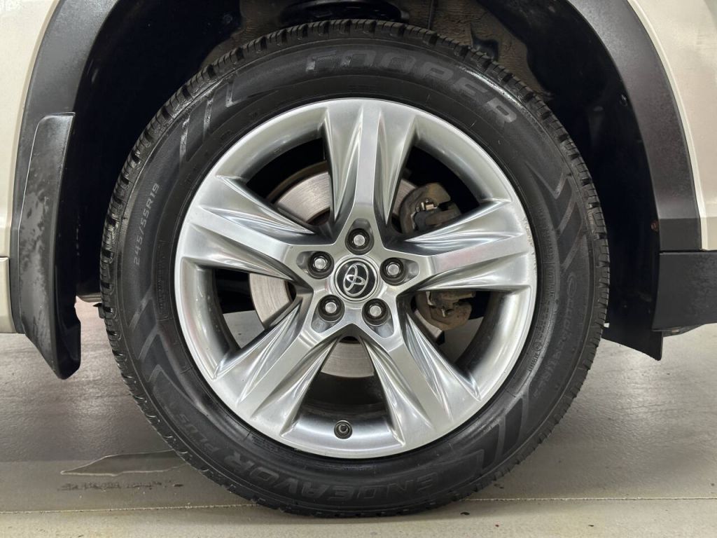 2016 Toyota Highlander