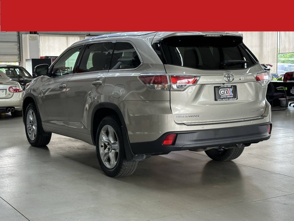 2016 Toyota Highlander