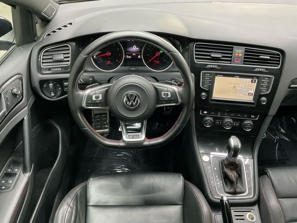 2016 Volkswagen Golf GTI