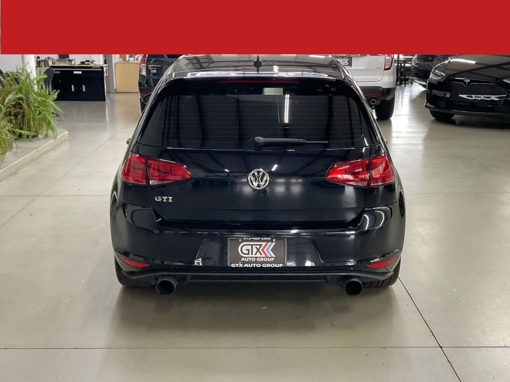 2016 Volkswagen Golf GTI