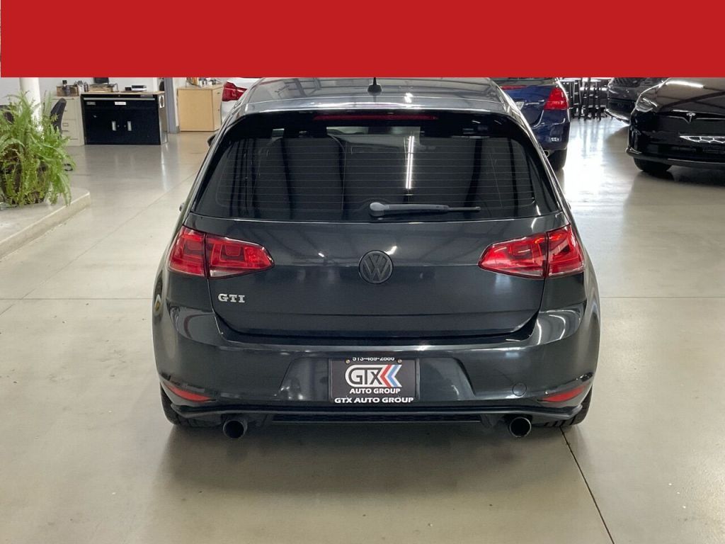 2016 Volkswagen Golf GTI