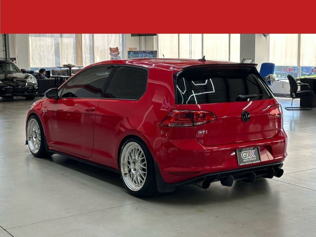 2016 Volkswagen Golf GTI