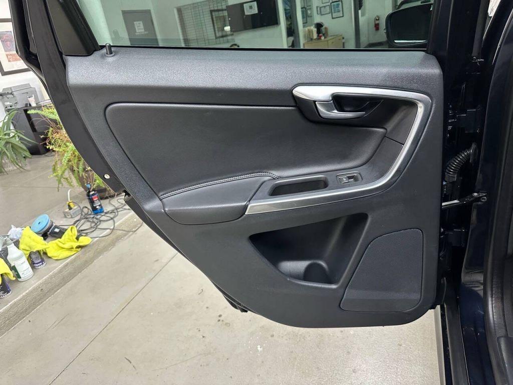 2016 Volvo XC60