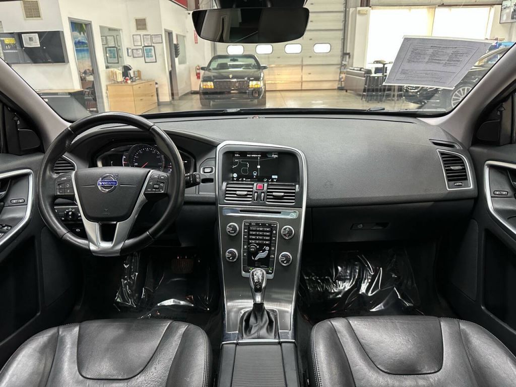 2016 Volvo XC60