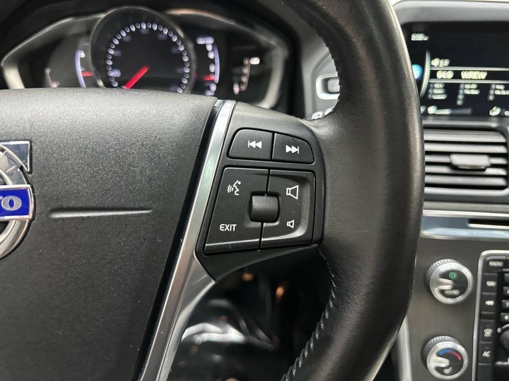 2016 Volvo XC60