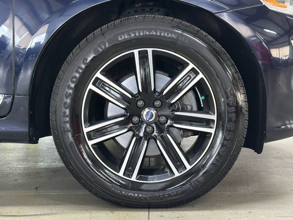 2016 Volvo XC60