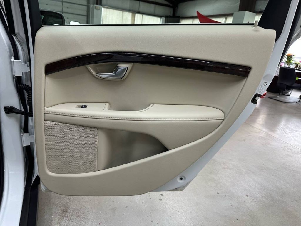 2016 Volvo XC70